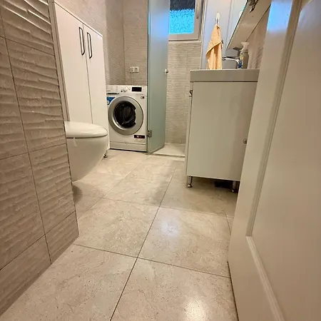 Jedra I Near Center & Station Διαμέρισμα *