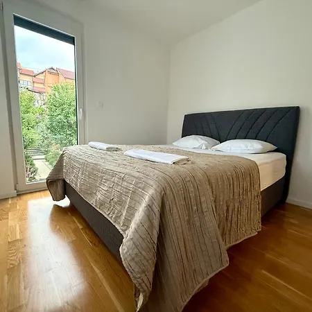 Jedra I Near Center & Station Διαμέρισμα Σαράγεβο