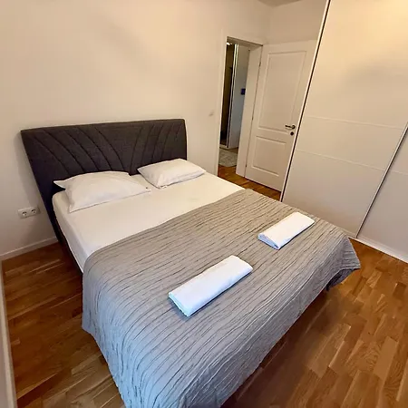 Jedra I Near Center & Station Σαράγεβο