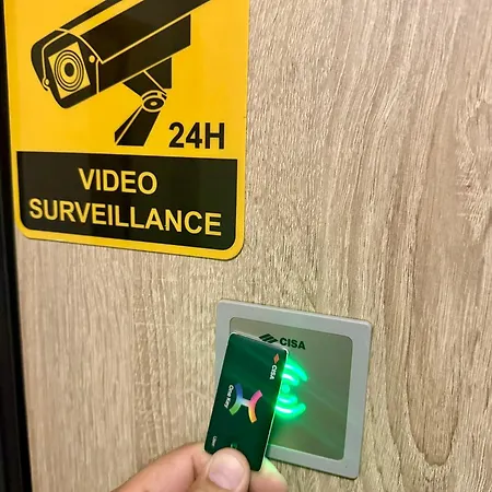 Jedra I Near Center & Station Διαμέρισμα *