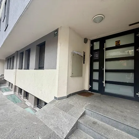 Διαμέρισμα Jedra I Near Center & Station Σαράγεβο