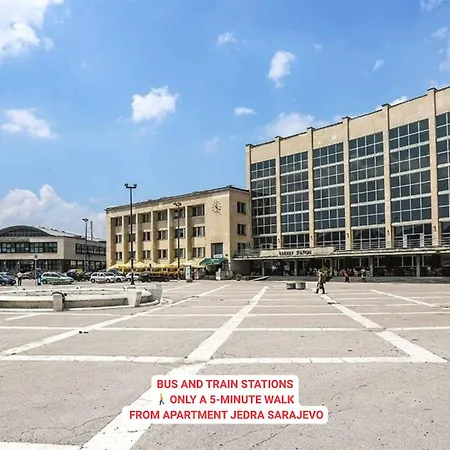 Jedra I Near Center & Station Διαμέρισμα