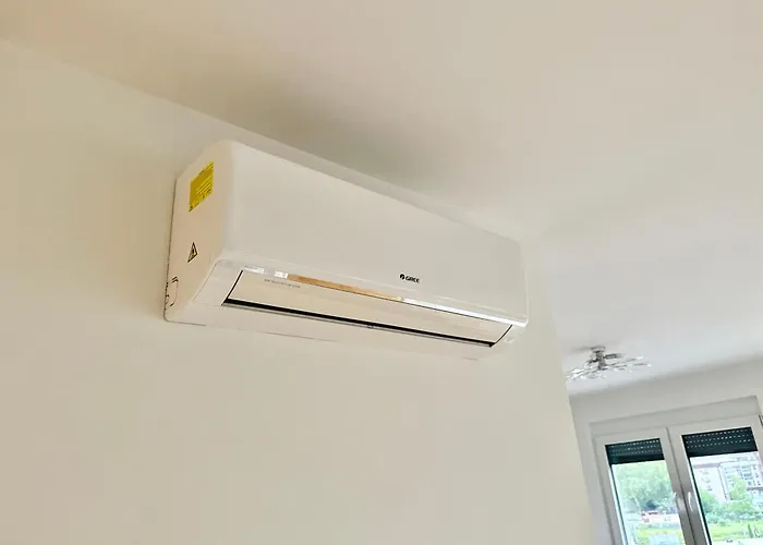 Jedra I Near Center & Station * سراييفو