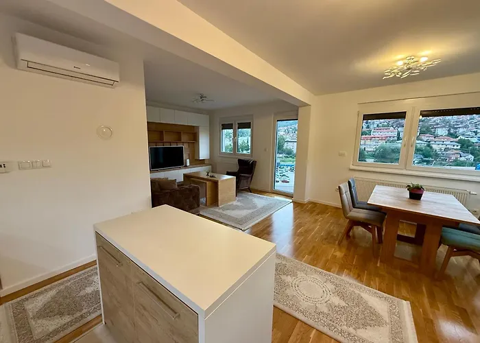 Jedra I Near Center & Station شقة *