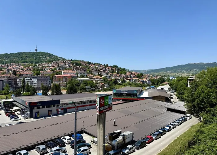 Jedra I Near Center & Station سراييفو